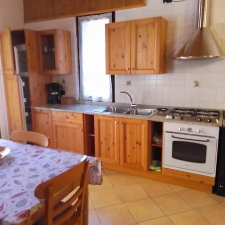 Holiday home Casetta Vittorio Mezzolago
