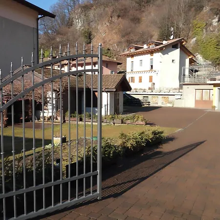 Holiday home Casetta Vittorio